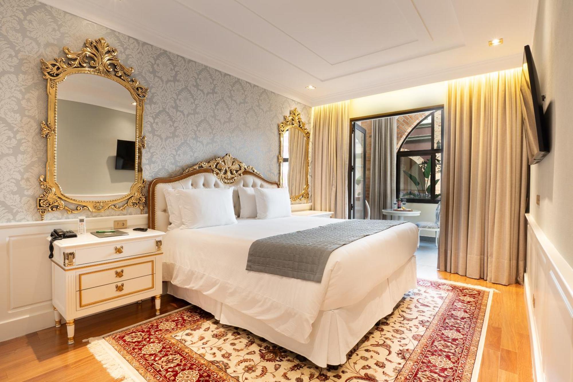 Pousada Luis XV Campos do Jordão Eksteriør bilde Deluxe Room